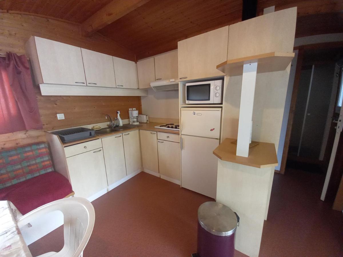 Camping Onlycamp Du Rouergue 鲁埃格自由城 外观 照片