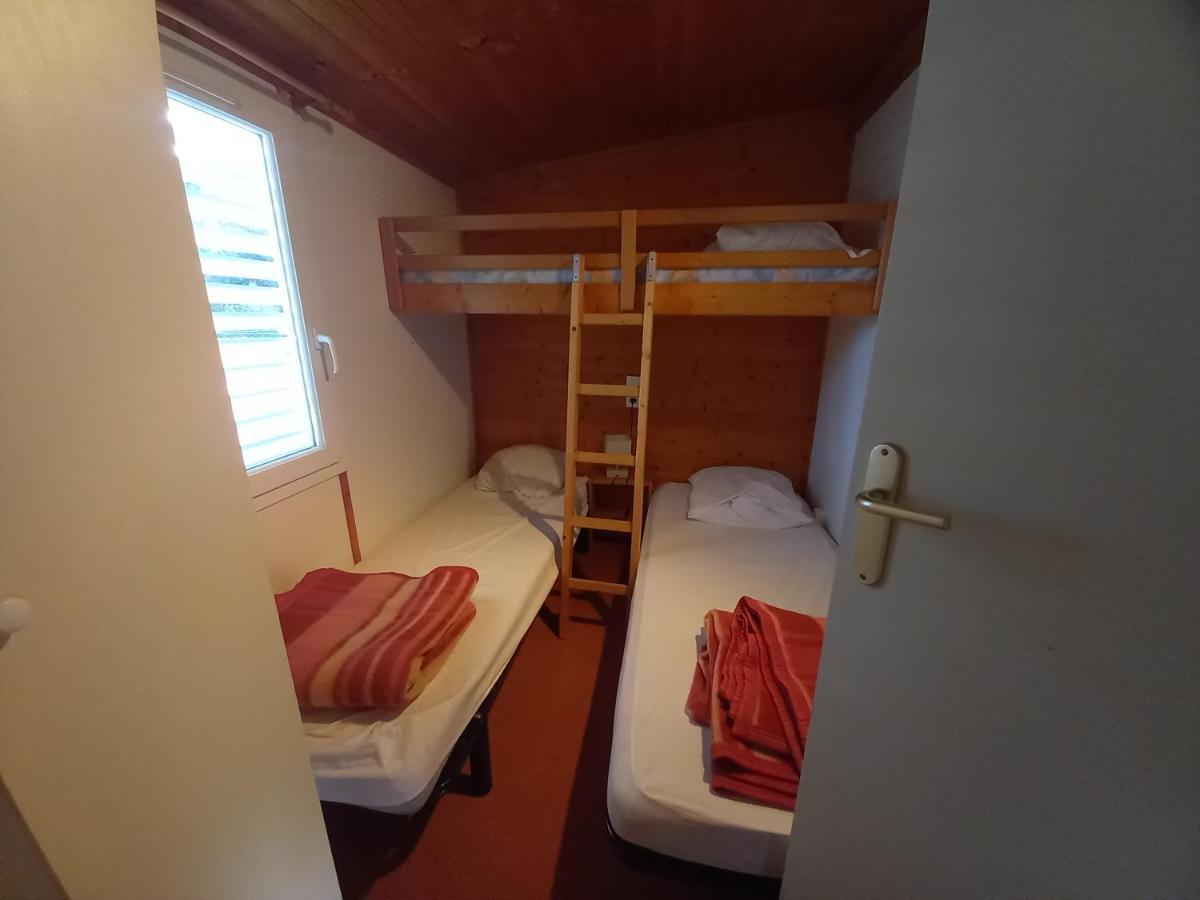 Camping Onlycamp Du Rouergue 鲁埃格自由城 外观 照片