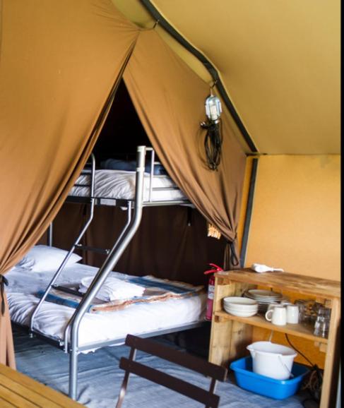 Camping Onlycamp Du Rouergue 鲁埃格自由城 外观 照片