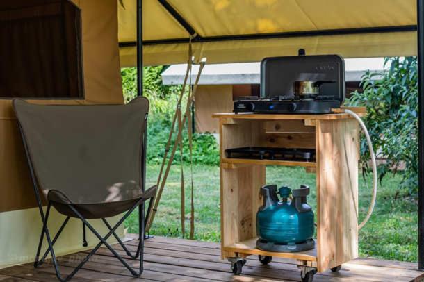 Camping Onlycamp Du Rouergue 鲁埃格自由城 外观 照片